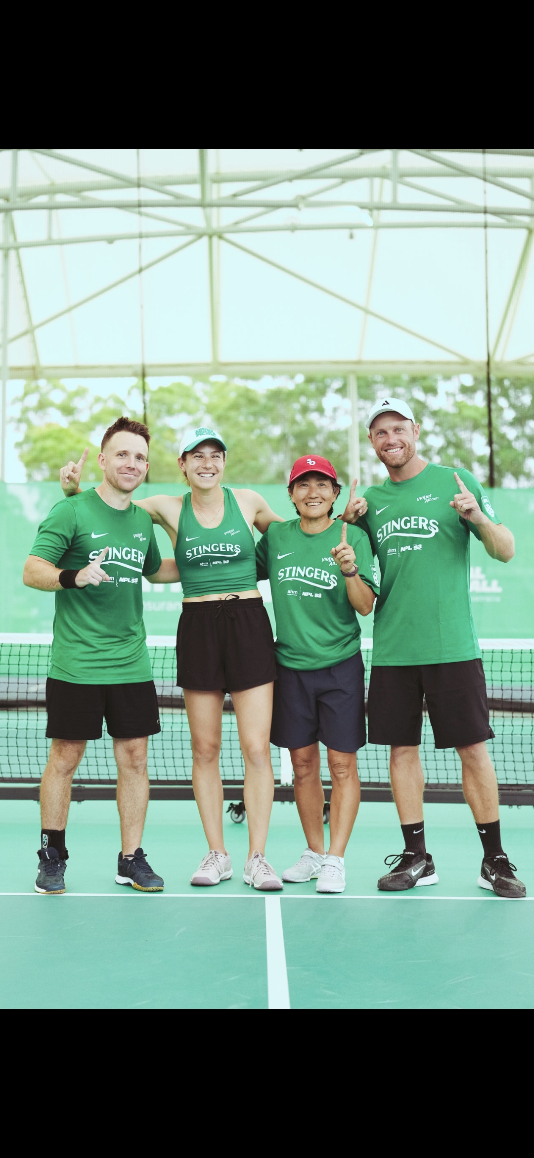 Group pickleball clinic